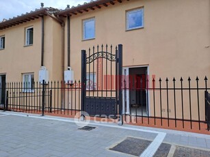 Casa indipendente in Vendita in Via dell'Olmatello 111 a Firenze