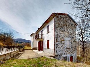 CASA INDIPENDENTE VICINO A VIDICIATICO