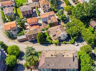 CASA SEMINDIPENDENTE A REGGIO NELL'EMILIA