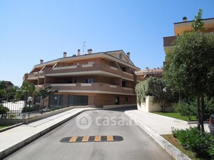 Garage/Posto auto in Vendita in a Roma