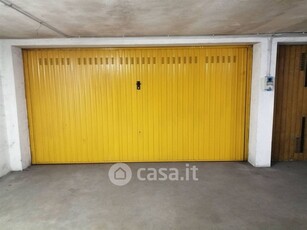 Garage/Posto auto in Vendita in Piazza Alcide de Gasperi a Padova