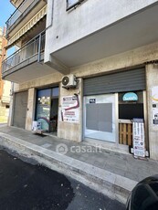 Garage/Posto auto in Vendita in Piazza Milano 12 a Ostuni