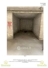 Garage/Posto auto in Vendita in Via Enrico de Nicola 3 a Melito di Napoli