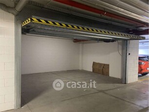 Garage/Posto auto in Vendita in Via Francesco Ferrucci a Prato