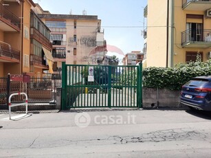 Garage/Posto auto in Vendita in Via Madonna di Fatima 43 a Gravina di Catania