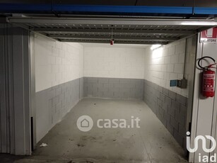 Garage/Posto auto in Vendita in Via Mario e Nicolò Dagnino 20 a Genova