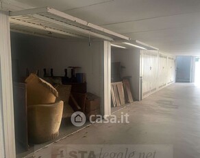 Garage/Posto auto in Vendita in Via Martiri delle Foibe 10 a Cornate d'Adda