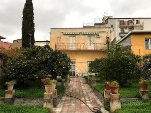 Indipendente con Giardino via Negrelli/SacraFamigl