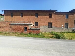 Laboratorio in Vendita a Castiglione del Lago Pozzuolo