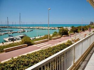 Marina di Ragusa - Appartamento Fronte Porto