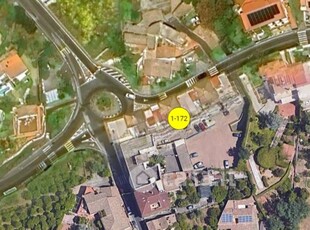 Negozio/Locale commerciale in Vendita in Via Giuseppe Garibaldi 9 a Sant'Agata li Battiati