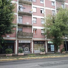 Negozio/Locale commerciale in Vendita in Viale Piacenza 22 a Parma
