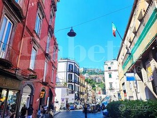 Negozio Napoli [Cod. rif/loctarsiaVCG]