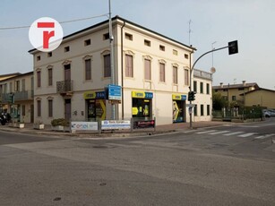 Palazzo - Stabile in Vendita a Villafranca Padovana Villafranca Padovana