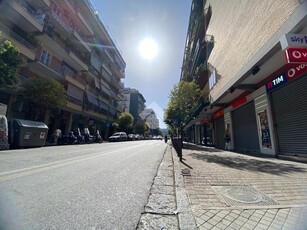 Quadrilocale in vendita a Napoli, Epomeo Primo Tratto