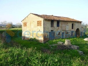 Rustico casale da ristrutturare in vendita a San Miniato