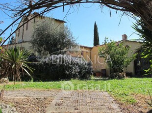 Rustico/Casale in Vendita in a Casciana Terme Lari