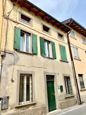 Rustico in vendita a Castelnuovo Del Garda