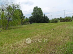 Terreno edificabile in Vendita in a Bassano del Grappa