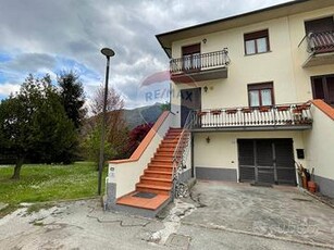 Villa a schiera - Borgo a Mozzano