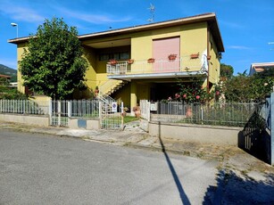 Villa con giardino, Cascina san frediano a settimo