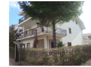 Villa in vendita a Acri, Via Camillo Benso di Cavour 14