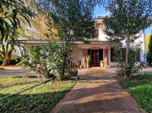 Villa in Vendita a Novi di Modena Rovereto