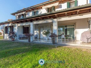 Villa in Vendita a Padova Salboro