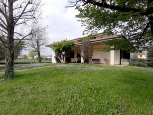 Villa in Vendita a Ponzano Veneto Merlengo