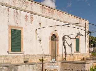 Villa in Vendita a Putignano