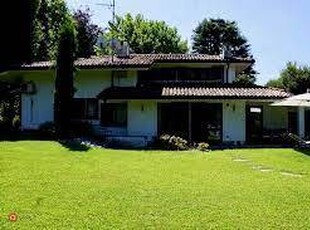 Villa in Vendita a Vicenza San Bortolo - Ospedale - Piscine