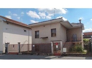 Villa in vendita a Vigevano, Via Nosotti 62
