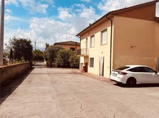 villa in Vendita ad Capannori - 320000 Euro