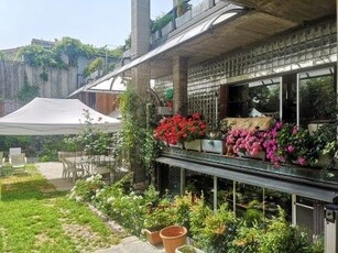 Villa in Vendita in Via Lampugnano 144 a Milano