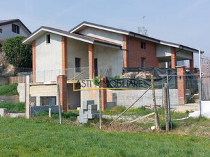 Villa nuova a Asti - Villa ristrutturata Asti