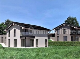 Villa nuova a Bodio Lomnago - Villa ristrutturata Bodio Lomnago