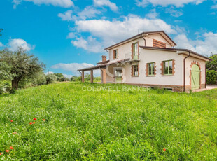 Villa nuova a Pietrasanta - Villa ristrutturata Pietrasanta