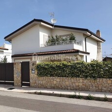 Villa nuova a Trani - Villa ristrutturata Trani