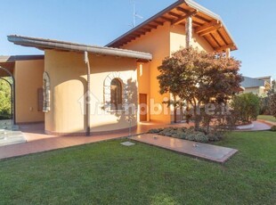 Villa nuova a Vimercate - Villa ristrutturata Vimercate