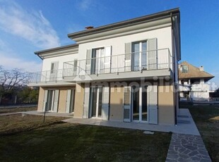 Villa nuova a Voghera - Villa ristrutturata Voghera