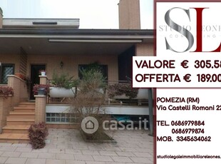 Villetta a schiera in Vendita in Via Ermanno Wolf Ferrari 250 a Roma