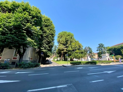 Casa a Brescia in Piazza Garibaldi, Centro Storico