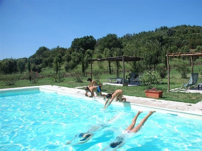 Casa a Giuncarico con piscina e barbecue