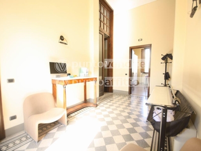 Ufficio in affitto, Lucca arancio