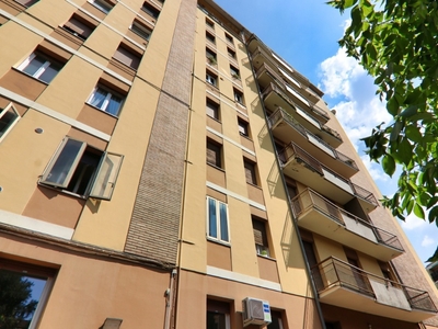 Appartamento in Via dei Muratori 277, Modena, 10 locali, 3 bagni