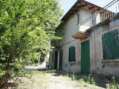 Villa a Schiera in Vendita ad Parma - 79000 Euro