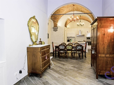 Appartamento indipendente in affitto a Pistoia Centro Storico