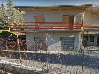 Casa singola in vendita a Borgorose Rieti Corvaro