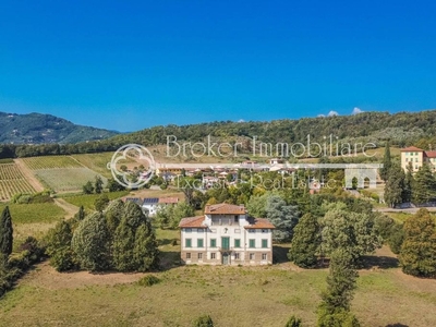 Esclusiva villa di 750 mq in vendita Via Piana, Lucca, Toscana