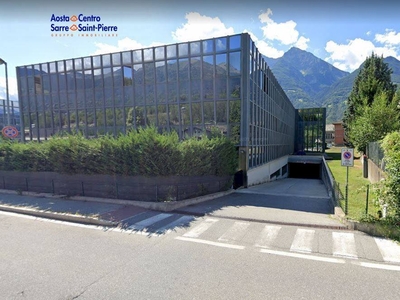 Vendita Magazzino Regione Borgnalle, Aosta